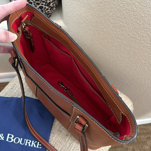 Dooney and Bourke Purse - Picture 4 of 5